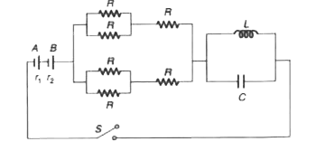 परिपथ में प्रदर्शित दो सेलों A व B के वि० वा० बल E समान हैं परन्तु आन्तरिक प्रतिरोध क्रमशः। r(1) वr(2)(r(1)gtr(2) हैं। कुंजी K के दबाने के काफी समय बाद, सेल A के सिरों के बीच विभवान्तर शून्य होने के लिए प्रतिरोध R का मान ज्ञात कीजिए